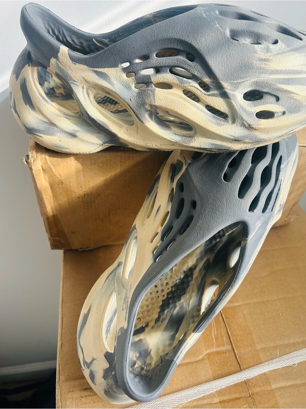 adidas Marbled Gray and Cream Foam Clogs